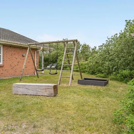 Hébergement de vacances Solina - 500m From The Sea By Interhome Lakolk