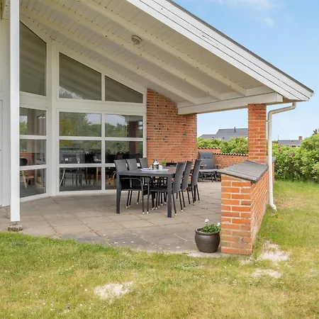 Solina - 500m From The Sea By Interhome Holiday home Lakolk