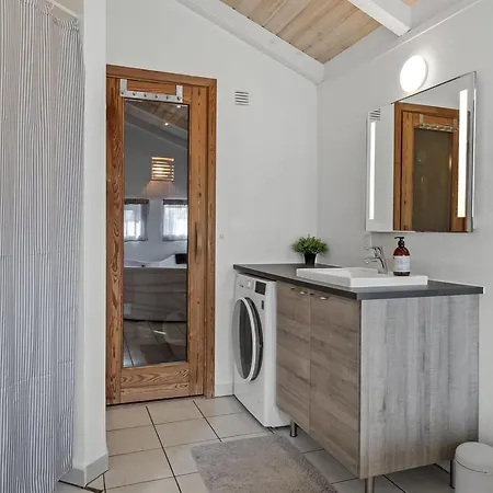 Solina - 500m From The Sea By Interhome *